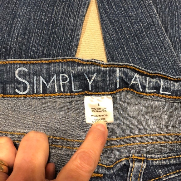 Simply Tall Stretch Flare Jeans Sz 8 - Picture 4 of 4